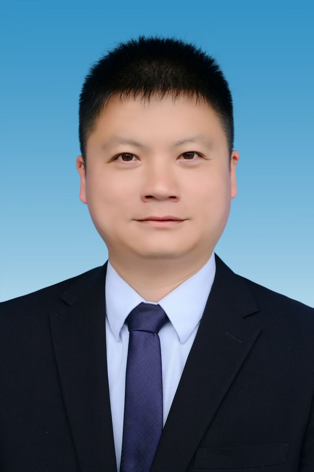 曾海波